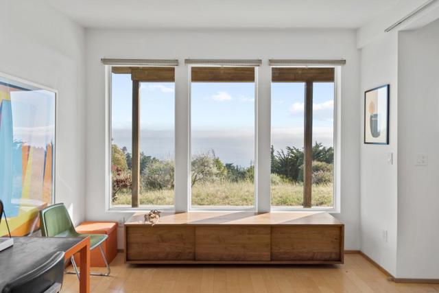 9265 Sycamore Canyon Road, Big Sur CA: https://media.crmls.org/mediaz/c4ba5154-7347-4547-a309-84122729ed25.jpg