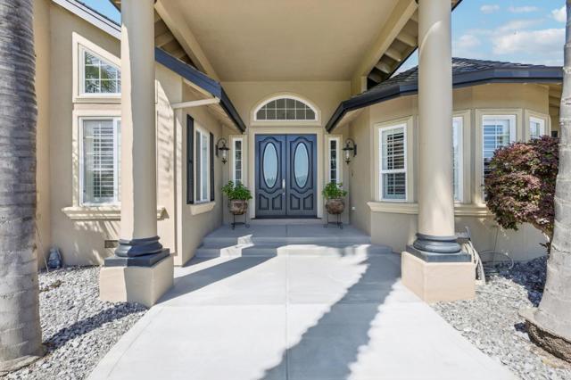 12755 Santa Teresa Boulevard, San Martin CA: https://media.crmls.org/mediaz/c4bb1871-3d2e-4c06-a5b6-1ae0efcf13e8.jpg