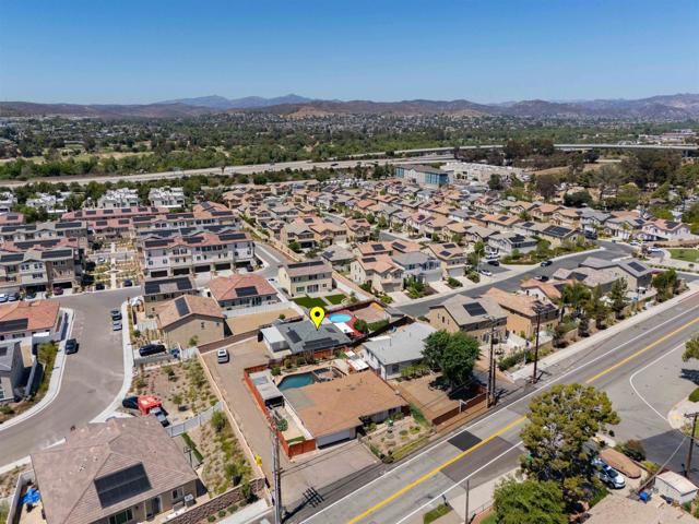 8626 Prospect Avenue, Santee CA: https://media.crmls.org/mediaz/c4bbc643-2dfc-4076-aa74-69fcb96bdf97.jpg