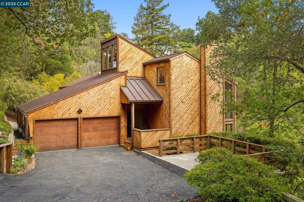 388 Camino Sobrante