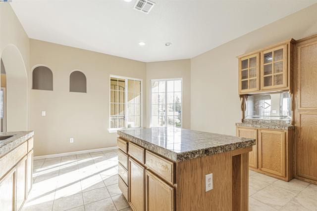 Image 9 of 35 For 2407 Warlow  