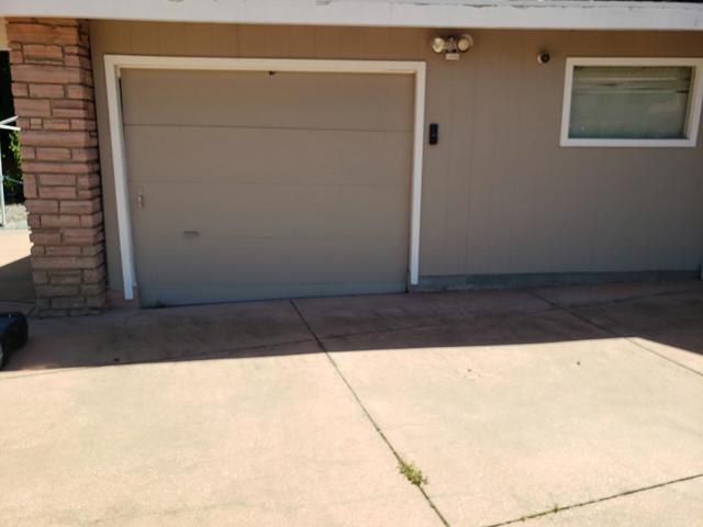 528 Moraga, Orinda CA: https://media.crmls.org/mediaz/c4bf918b-b8b0-4cbc-8038-805221f239ff.jpg