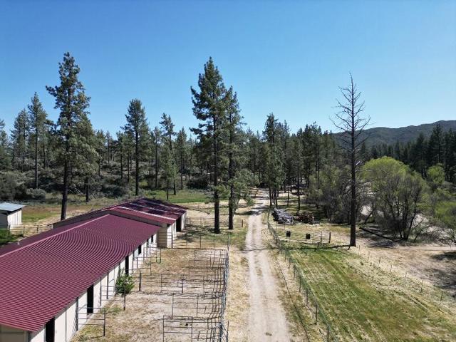 Image 7 of 68 For 35290 Butterfly Peak Road