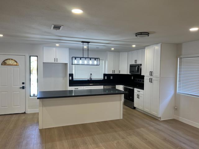 54621 Avenida Herrera, La Quinta CA: https://media.crmls.org/mediaz/c4c0feba-81d6-4149-8b4f-3925461eeddd.jpg