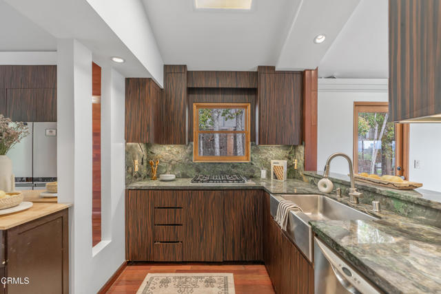 1949 Preston Avenue, Los Angeles CA: https://media.crmls.org/mediaz/c4c1a11d-63ce-451f-8cd8-46bdd9cec60b.jpg