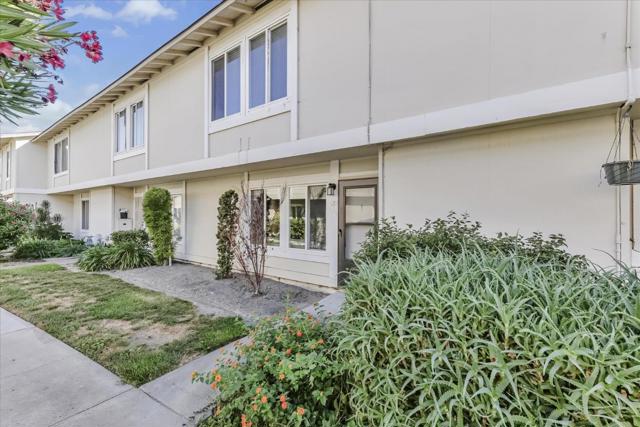 Image 1 of 41 For 419 Don Seville Court