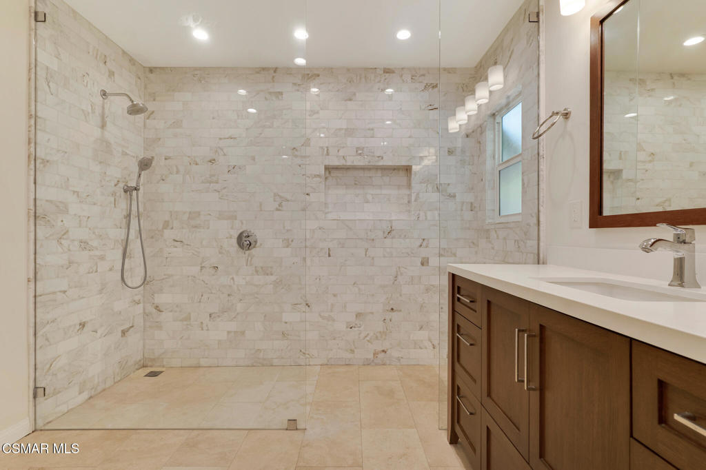 MLS #226003464 image #16