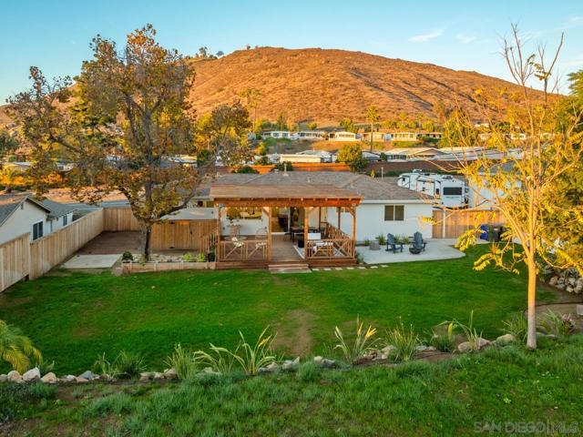 1155 Pepper Dr, El Cajon CA: https://media.crmls.org/mediaz/c4c36f37-f629-4b9d-973e-177fae2416e3.jpg