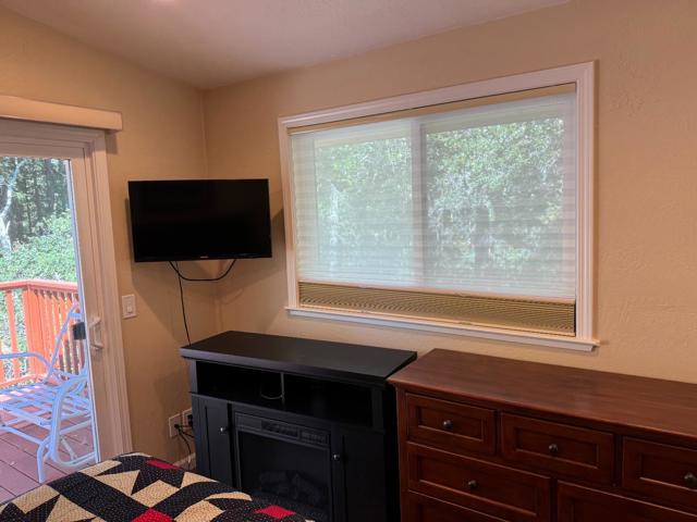 56 Lodge, Soquel CA: https://media.crmls.org/mediaz/c4c49071-5460-4e5b-98fb-5e54b2590330.jpg