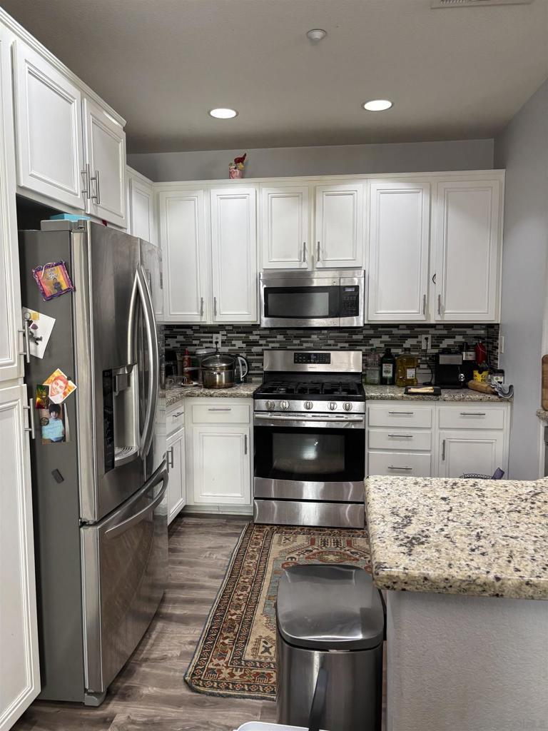 16934 Laurel Hill Ln - photo 8