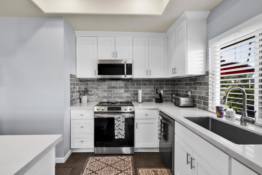 MLS #219137485DA image #10