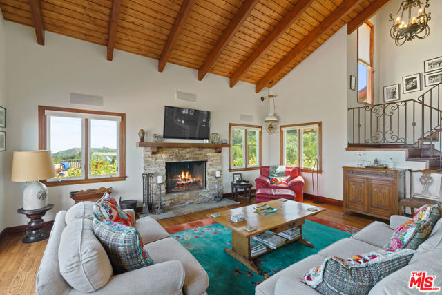 2303 Tuna Canyon Road, Topanga CA: https://media.crmls.org/mediaz/c4c8ad8d-d80e-4a27-8127-75a3e35ef09d.jpg