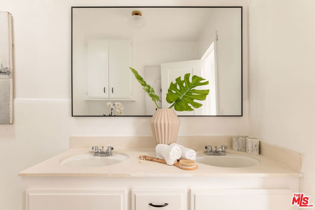 MLS #25477199 image #15