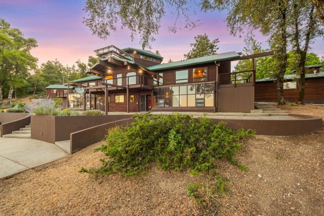 950 Oak Ridge Road, Los Gatos CA: https://media.crmls.org/mediaz/c4c9030f-e1ae-4a2d-8cc1-b91d1b01b43e.jpg