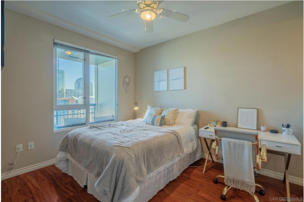 300 Beech St - photo 12