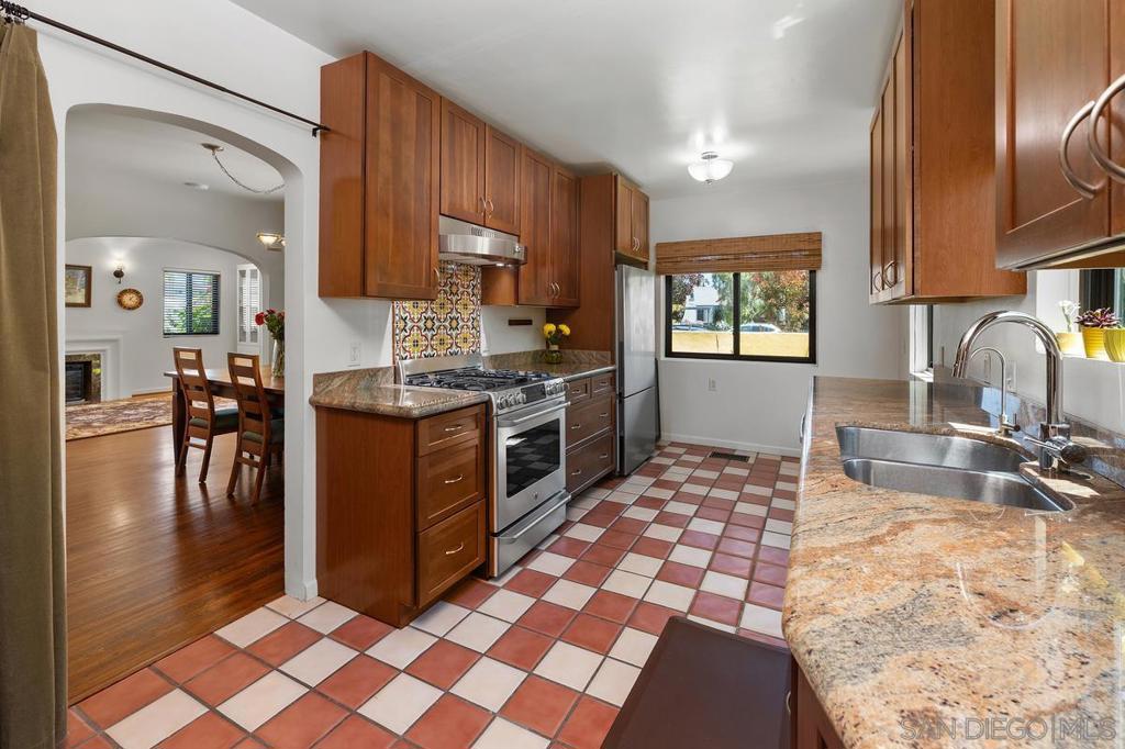 4494 Cleveland Ave - photo 16