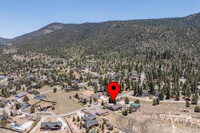 1188 Monte Vista Drive, Big Bear CA: https://media.crmls.org/mediaz/c4cbc46a-b892-4526-8546-e9093cd802a7.jpg