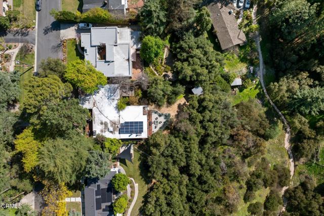 4639 El Camino Corto, La Canada Flintridge CA: https://media.crmls.org/mediaz/c4cca6e5-6244-4011-99ca-63436163a193.jpg