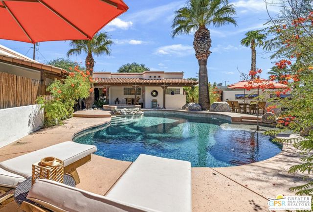 2336 N Girasol Avenue, Palm Springs CA: https://media.crmls.org/mediaz/c4ccea5f-d034-4350-b8ba-a935f0a0bc4f.jpg