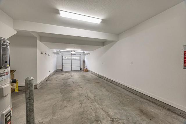 112 Waters Park Circle, San Mateo CA: https://media.crmls.org/mediaz/c4cd16b2-eb53-459a-bcba-e68336e76405.jpg