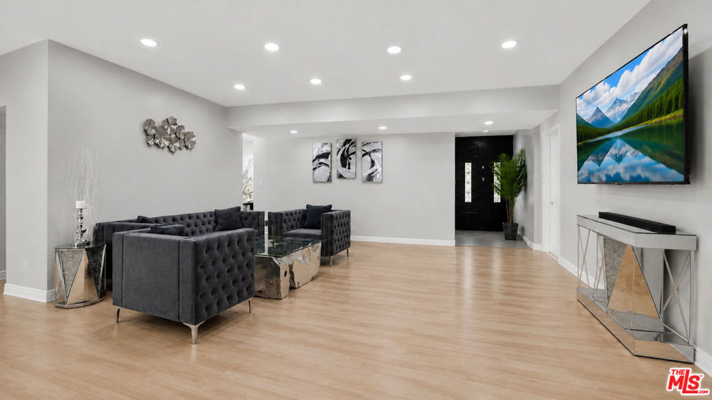 MLS #26859941 image #14