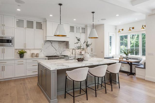 656 Benvenue Avenue, Los Altos CA: https://media.crmls.org/mediaz/c4cf67f4-ca16-4de9-aba8-31bd1bdaf64c.jpg