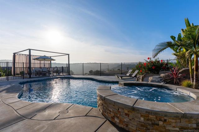 4141 Palomar Drive, Fallbrook CA: https://media.crmls.org/mediaz/c4cfd75f-3611-4bf0-9df6-b95eafcef9f8.jpg