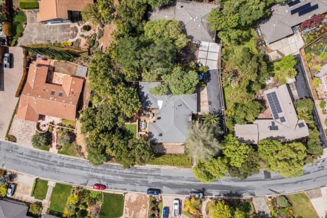 6641 Leyland Park Drive, San Jose CA: https://media.crmls.org/mediaz/c4d0989d-b9ab-40c2-9ee3-7ea0bdc67a2d.jpg