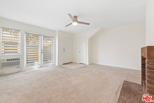 2638 S Barrington Avenue, Los Angeles CA: https://media.crmls.org/mediaz/c4d146b1-9854-41cf-82b8-ede4bade0b1b.jpg