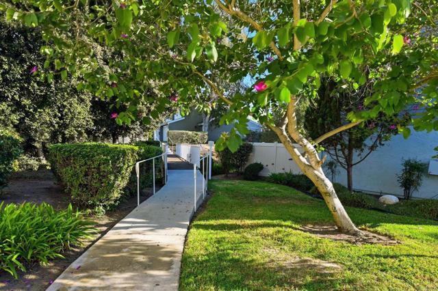 Detail Gallery Image 35 of 36 For 374 Forest Pl, Vista,  CA 92083 - 2 Beds | 1/1 Baths