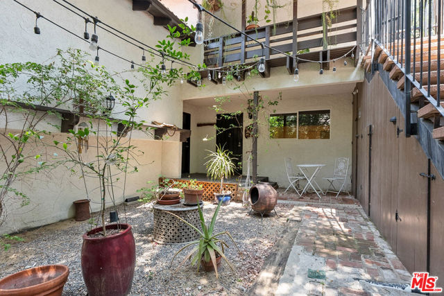4713 Bedel Street, Woodland Hills CA: https://media.crmls.org/mediaz/c4d179a1-3d91-45a2-8d4e-2ed3776aa601.jpg