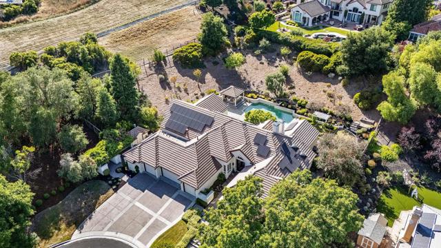 24 Timberview Ct., Danville CA: https://media.crmls.org/mediaz/c4d28105-b2bf-42c3-9273-45d9f37ffdd0.jpg
