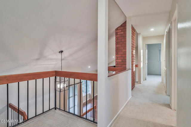 3487 E Barca Street, Camarillo CA: https://media.crmls.org/mediaz/c4d3e957-612b-4720-baa9-92ba906a46b6.jpg