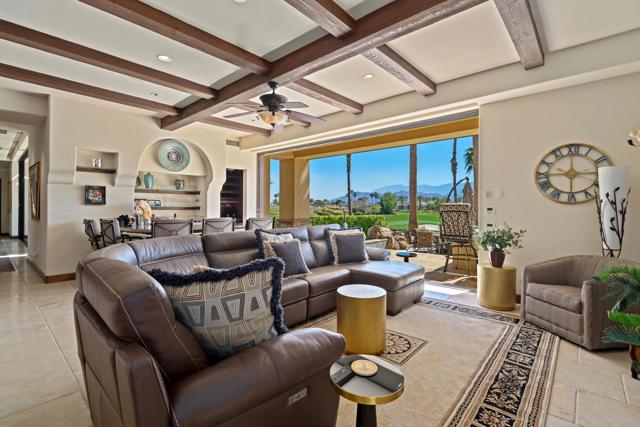 80675 Via Portofino, La Quinta CA: https://media.crmls.org/mediaz/c4d43d88-38c0-4779-8005-ae56bfab1bad.jpg