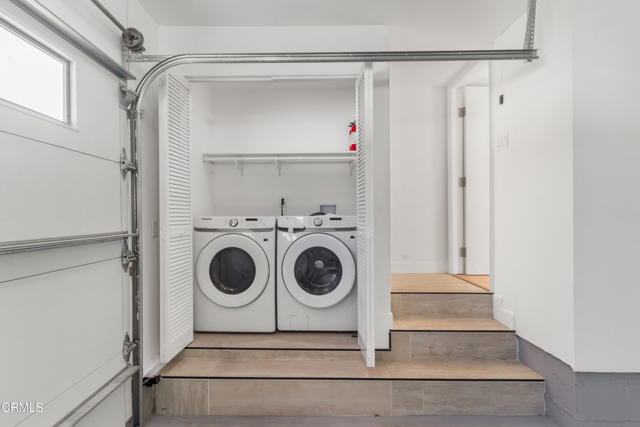 Detail Gallery Image 21 of 27 For 3880 Shadow Grove Rd, Pasadena,  CA 91107 - 3 Beds | 3/1 Baths