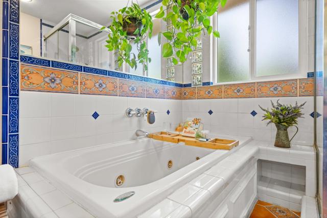 2702 Jacaranda Avenue, Carlsbad CA: https://media.crmls.org/mediaz/c4d6dbc5-5b9c-4d45-810d-077e079e3708.jpg