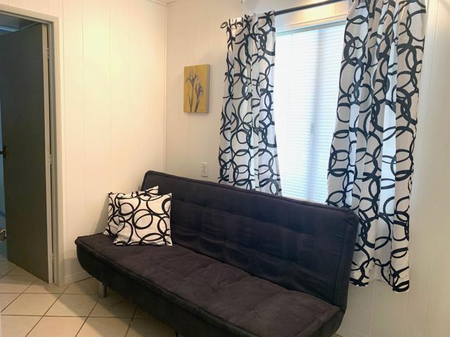 42627 Granite Place, Palm Desert CA: https://media.crmls.org/mediaz/c4d6f156-e8c7-4378-92fe-d994224c9961.jpg