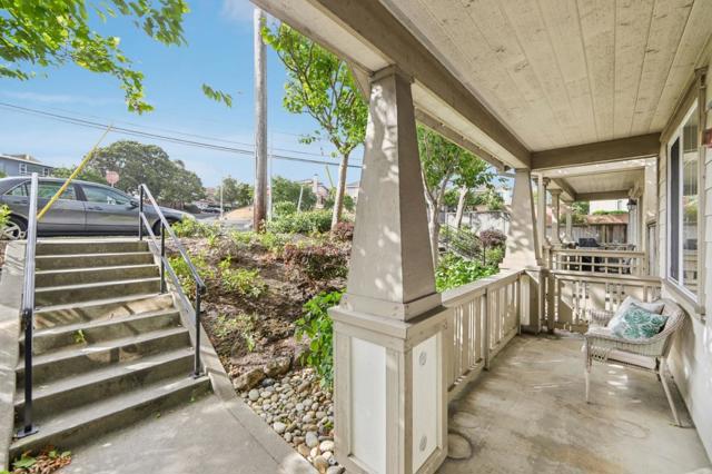 158 Oak Avenue, South San Francisco CA: https://media.crmls.org/mediaz/c4d708a4-c759-47bf-8b0e-dfca04c03013.jpg