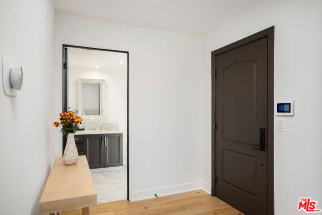 10523 Ashton Avenue, Los Angeles CA: https://media.crmls.org/mediaz/c4d81445-d451-47e9-b993-9b0dad50ffdb.jpg