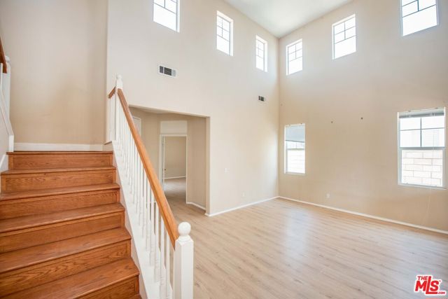 11372 Bridgeway Court, Riverside CA: https://media.crmls.org/mediaz/c4d82a50-9956-48ed-963f-a44549eee475.jpg
