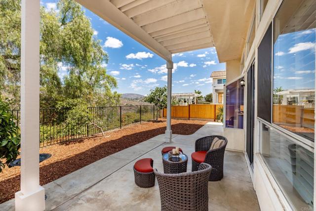 Detail Gallery Image 10 of 65 For 9432 Hito Ct, San Diego,  CA 92129 - 5 Beds | 3 Baths