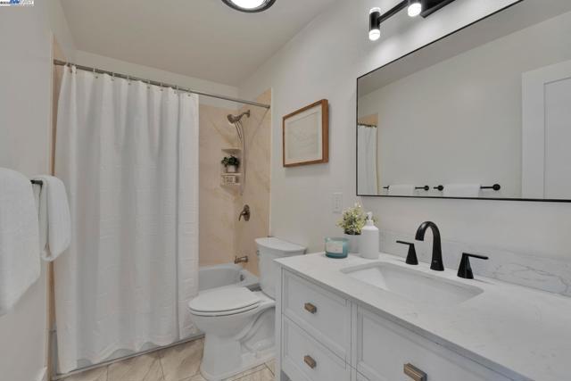 635 Janice Ave, Hayward CA: https://media.crmls.org/mediaz/c4d8d42d-33a8-4fb0-976e-7955865fcc2d.jpg