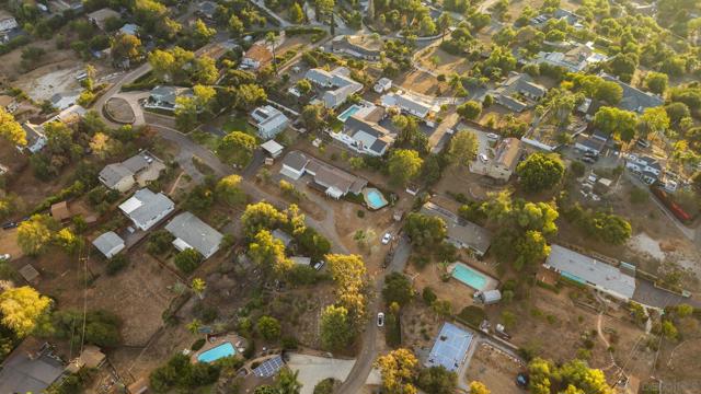 1780 Grove Rd, El Cajon CA: https://media.crmls.org/mediaz/c4da3185-2718-4194-b246-0406f1a79e8a.jpg