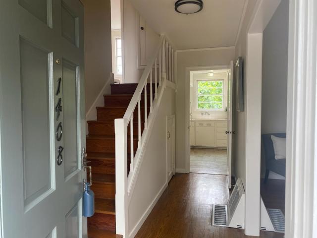 1408 Birch Avenue, San Mateo CA: https://media.crmls.org/mediaz/c4db4a8b-b464-41e1-811f-d882f972d58b.jpg