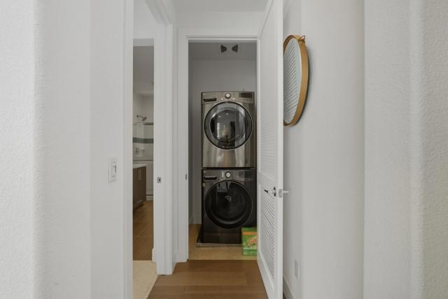 528 Odyssey Lane, Milpitas CA: https://media.crmls.org/mediaz/c4db743c-5910-4ed4-9da4-fb2314c6863e.jpg