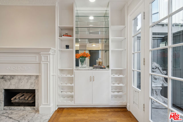 880 Hilldale Avenue, West Hollywood CA: https://media.crmls.org/mediaz/c4dc4b67-56b4-4ae1-b2cd-130d3e5e9d6c.jpg