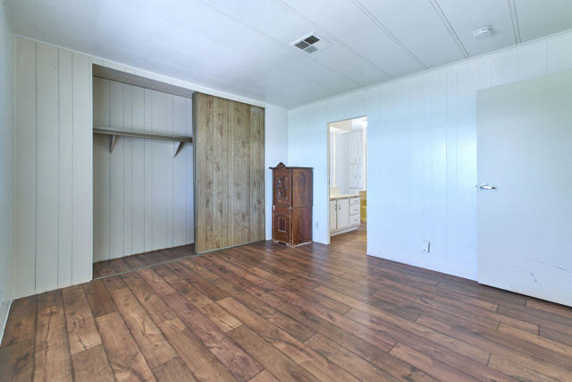 14777 Palm Drive, Desert Hot Springs CA: https://media.crmls.org/mediaz/c4dc8a74-a6b6-4a57-a5c9-90afcf7ba969.jpg