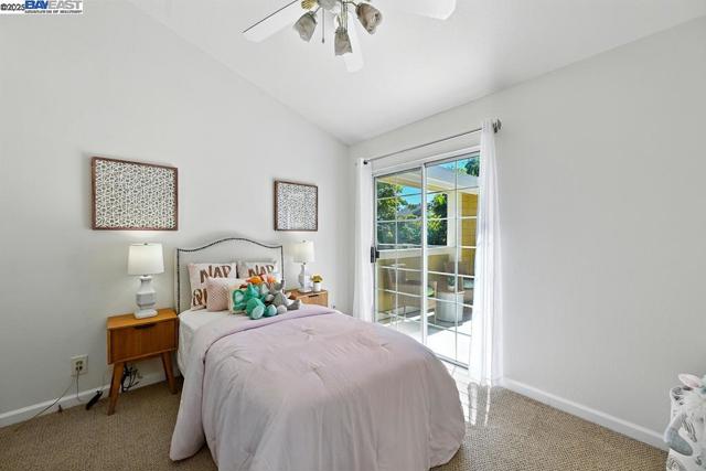 1561 Trimingham Dr, Pleasanton CA: https://media.crmls.org/mediaz/c4defbf9-9b7f-4610-af15-c2eade3d99ea.jpg