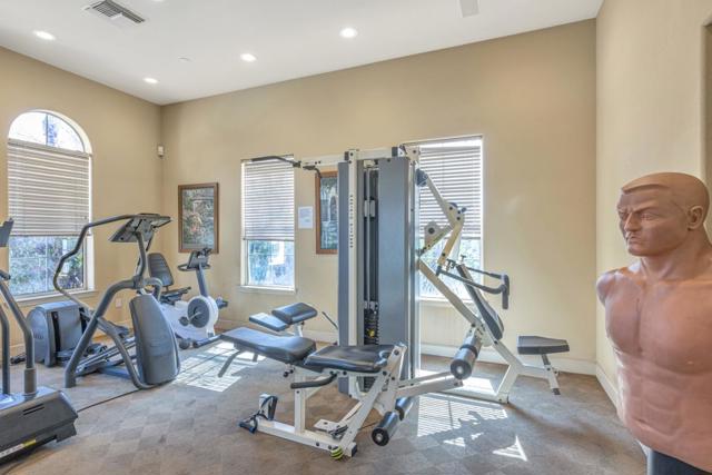 35511 Monterra Terrace, Union City CA: https://media.crmls.org/mediaz/c4df42b7-1ec0-4587-a127-ddeaed79f45e.jpg