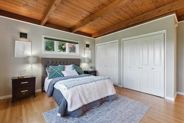 3225 Upper Lock Avenue, Belmont CA: https://media.crmls.org/mediaz/c4df7947-824c-4a9b-ab40-5a61d3679adb.jpg
